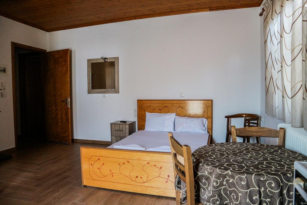 Hotel Elatofilito Athamanio Zewnętrze zdjęcie