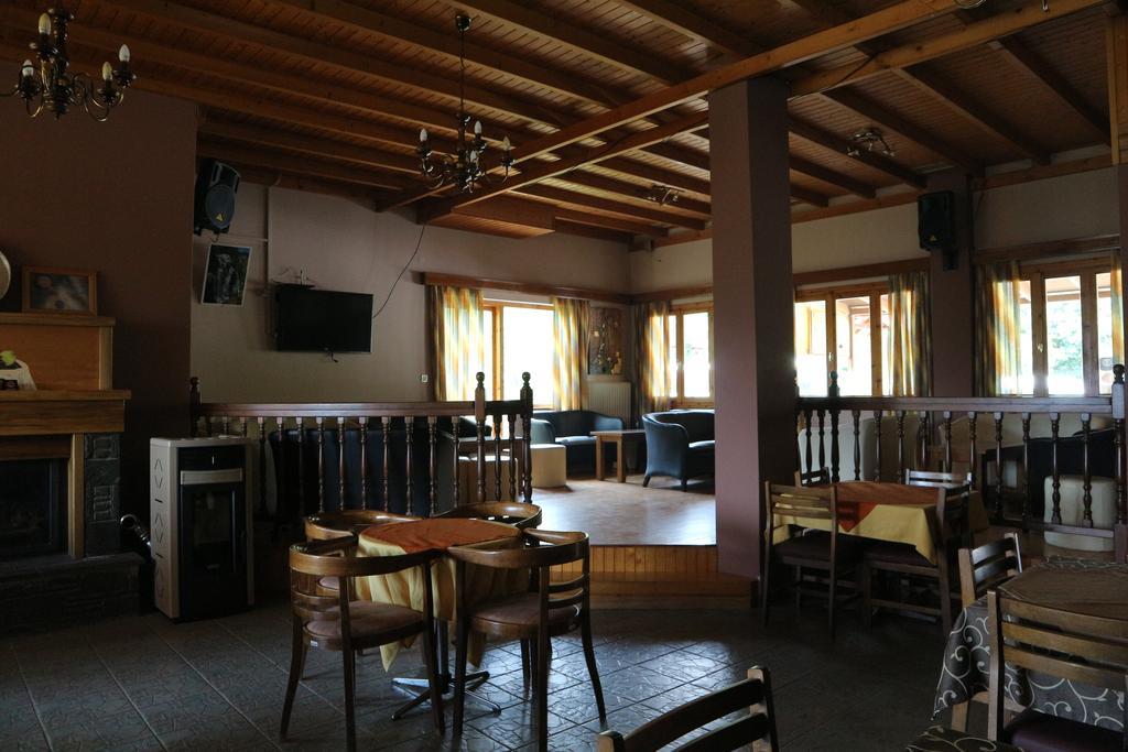 Hotel Elatofilito Athamanio Zewnętrze zdjęcie